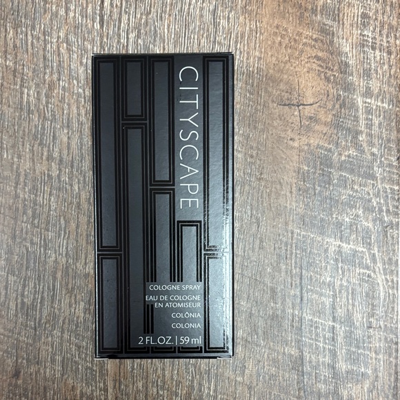 Mary Kay Cityscape Cologne with Black and Silver Design - Picture 1 of 4